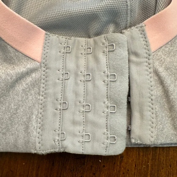 Goddess #6911 No Wire Sports Bra - Picture 7 of 8